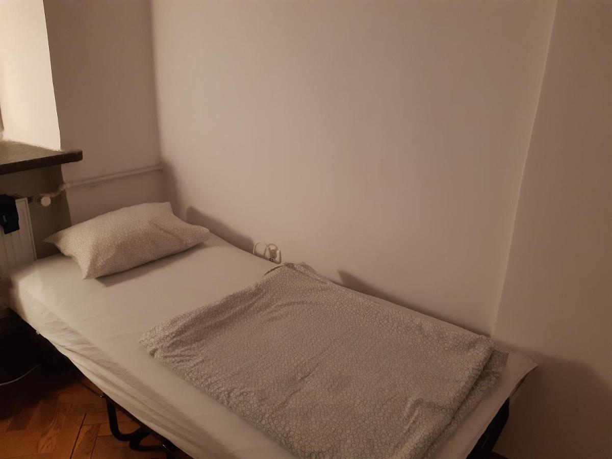 Apartamento Just Sleep Varsovia Exterior foto